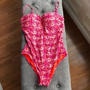 Old Navy Bathing Suit L